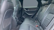 Jaguar F-Pace 2.0 D200 R-Dynamic Black 5dr Auto AWD Diesel Estate